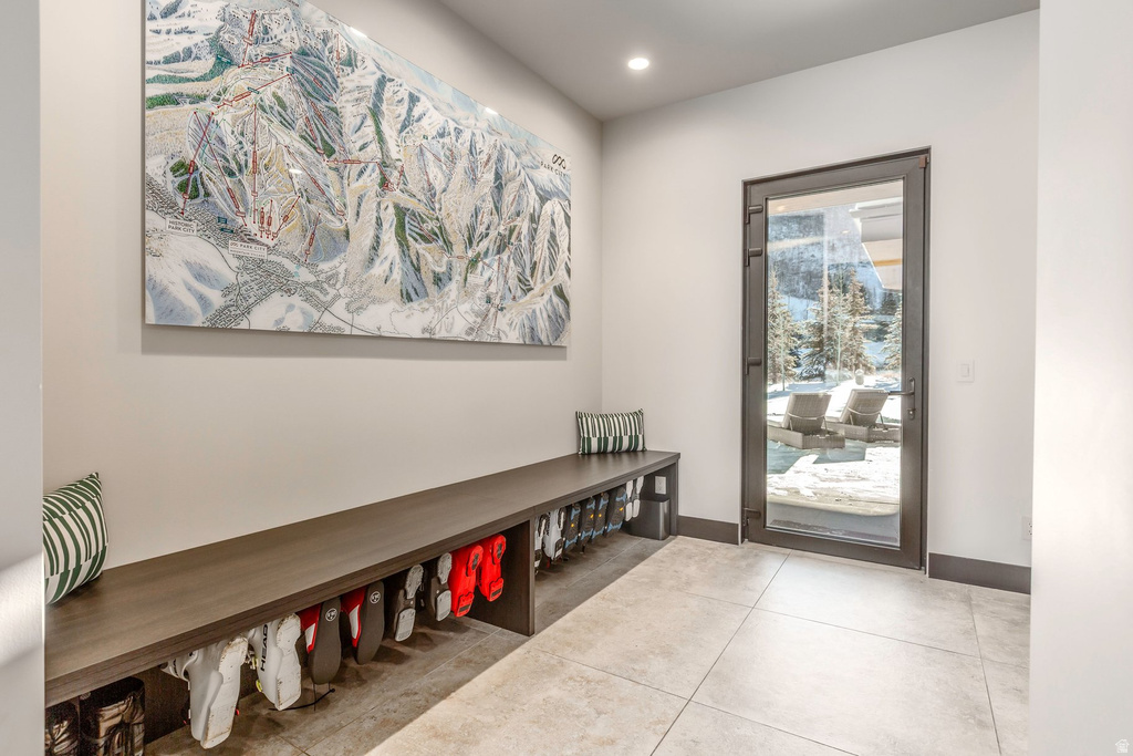 210 WHITE PINE CANYON RD Park City, UT 84060