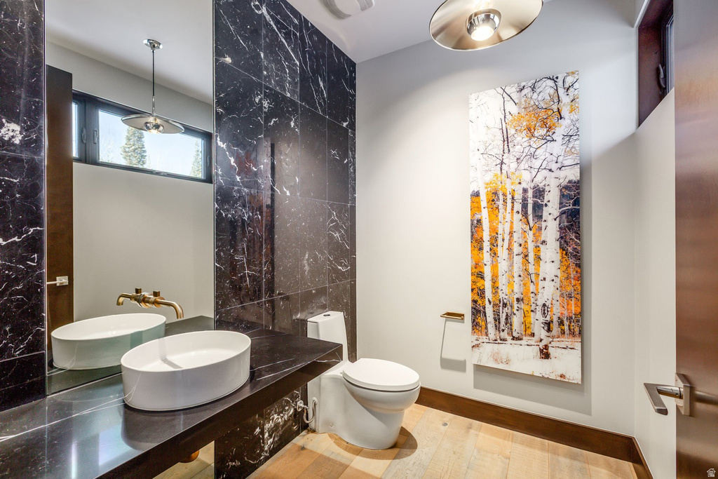 210 WHITE PINE CANYON RD Park City, UT 84060