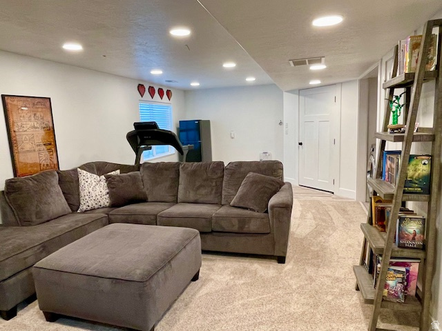 2126 E LODGE POLE DR Eagle Mountain, UT 84005