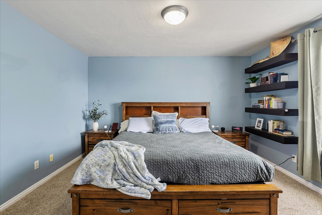 2126 E LODGE POLE DR Eagle Mountain, UT 84005