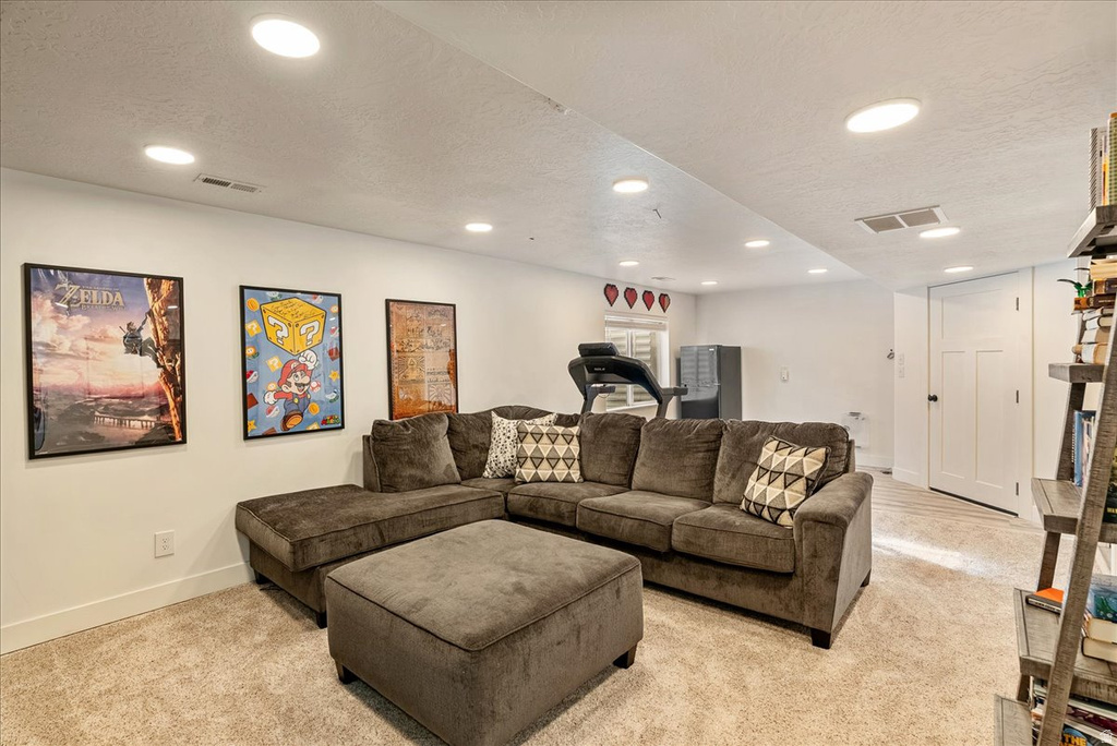 2126 E LODGE POLE DR Eagle Mountain, UT 84005