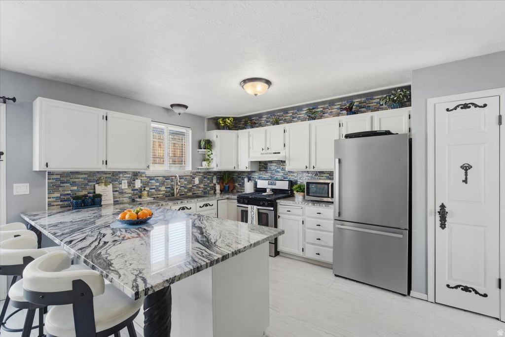 794 W SPANISH OAK WAY Murray, UT 84123