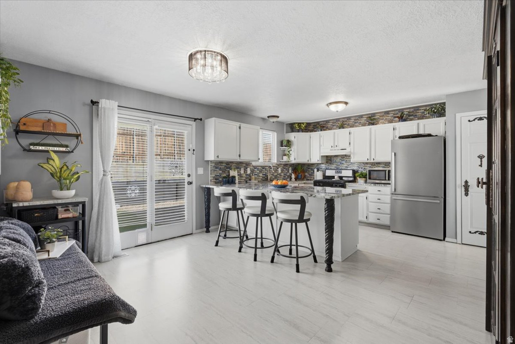 794 W SPANISH OAK WAY Murray, UT 84123