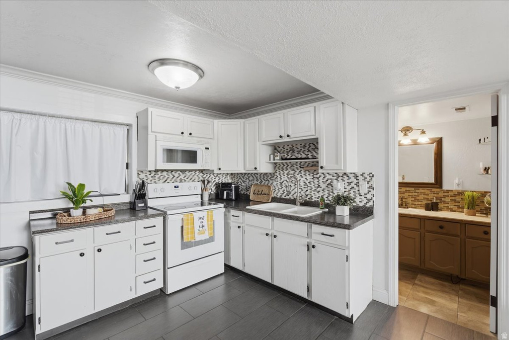 794 W SPANISH OAK WAY Murray, UT 84123