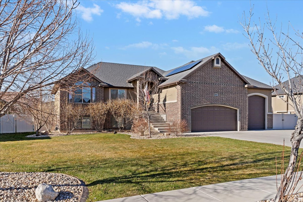 2287 N 2850 W Plain City, UT 84404