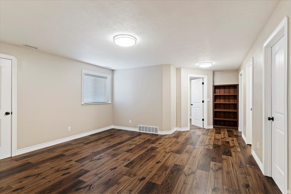 2287 N 2850 W Plain City, UT 84404