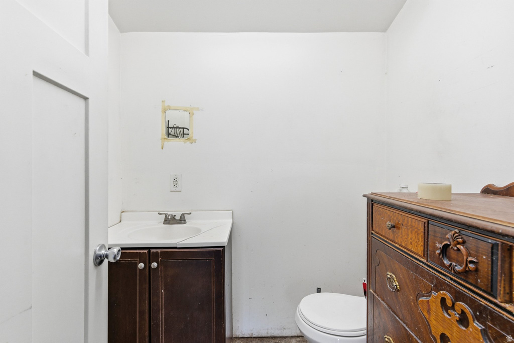 1594 W 2700 ST Salt Lake City, UT 84119