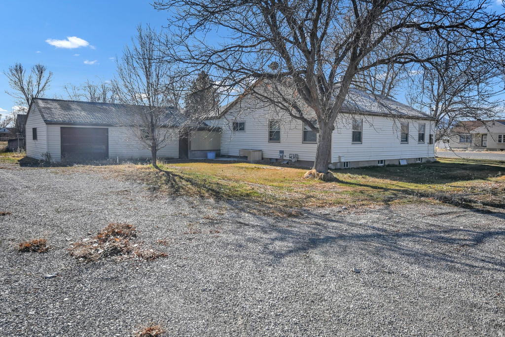 90 N 100 E Centerfield, UT 84622