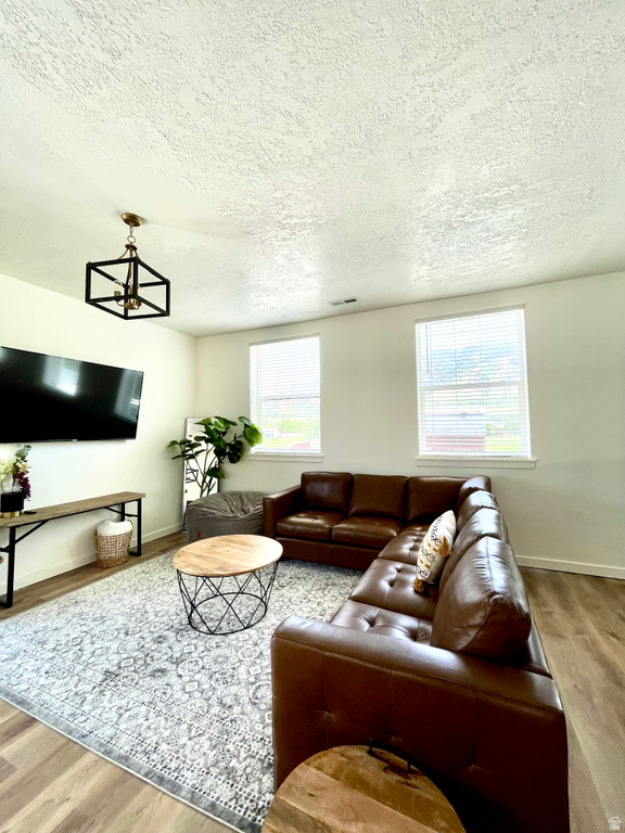 716 S 600 E River Heights, UT 84321