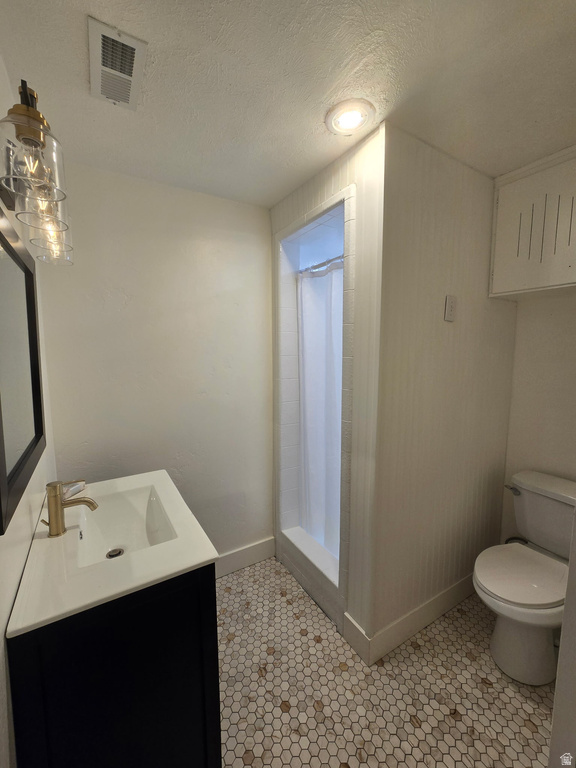 716 S 600 E River Heights, UT 84321