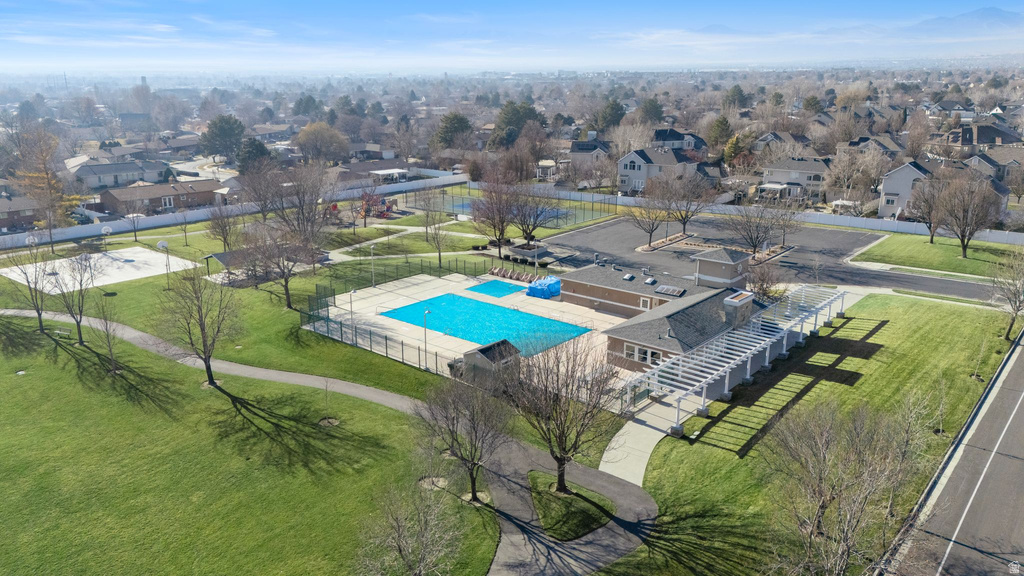 6438 S MCKINLEY LN Taylorsville, UT 84129