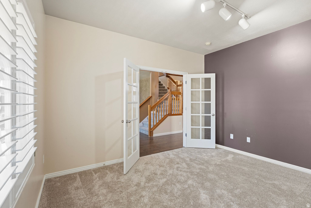 6438 S MCKINLEY LN Taylorsville, UT 84129