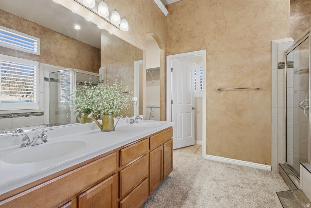 6438 S MCKINLEY LN Taylorsville, UT 84129