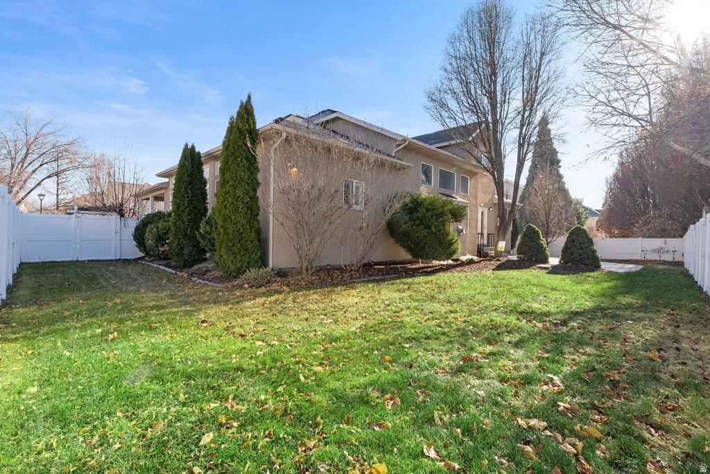 6438 S MCKINLEY LN Taylorsville, UT 84129