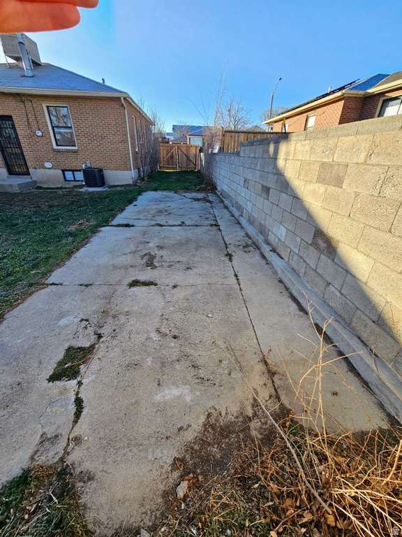 8646 W FLORENCE DR Magna, UT 84044