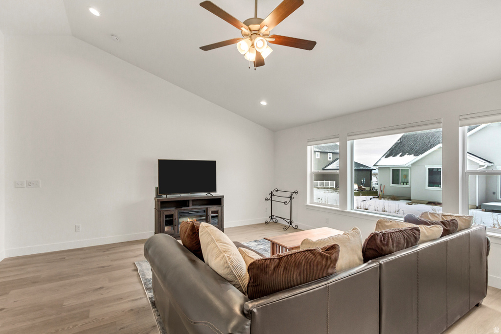 188 E BRUIN DR Eagle Mountain, UT 84005