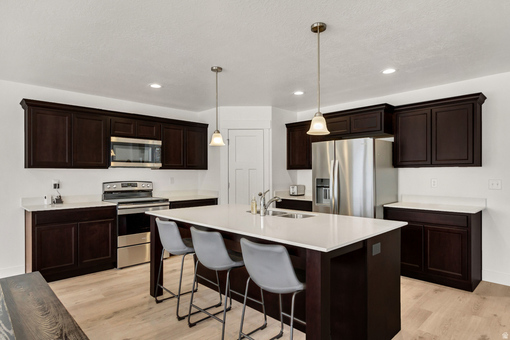 188 E BRUIN DR Eagle Mountain, UT 84005