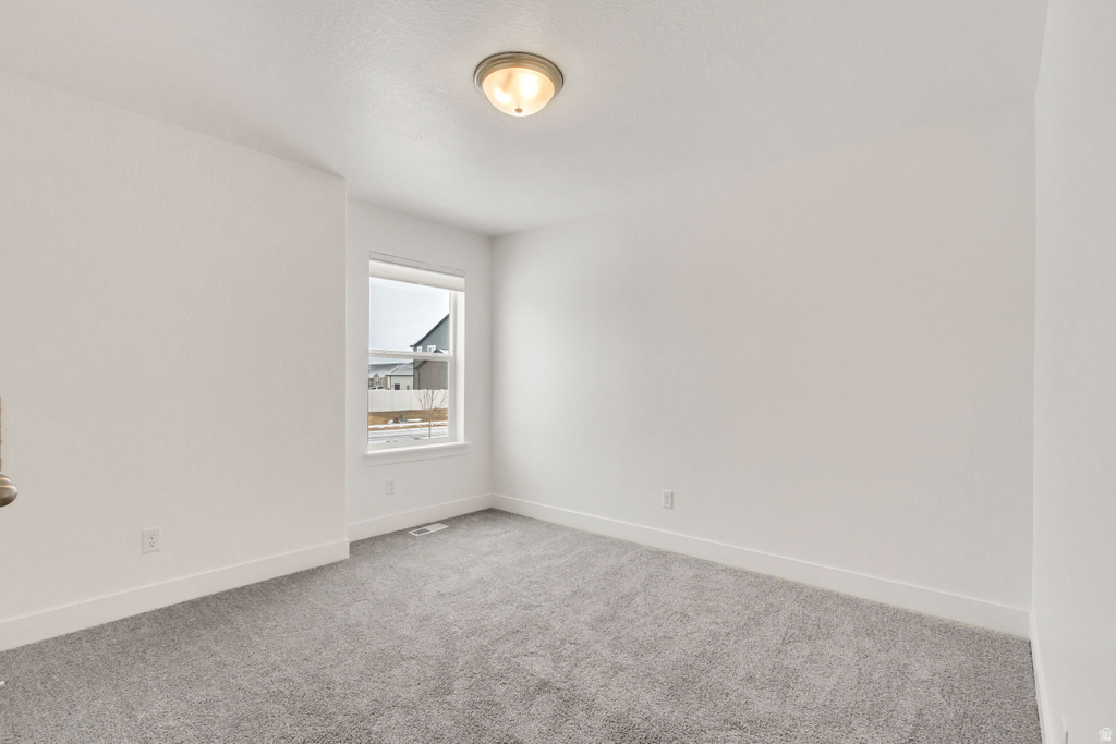 188 E BRUIN DR Eagle Mountain, UT 84005