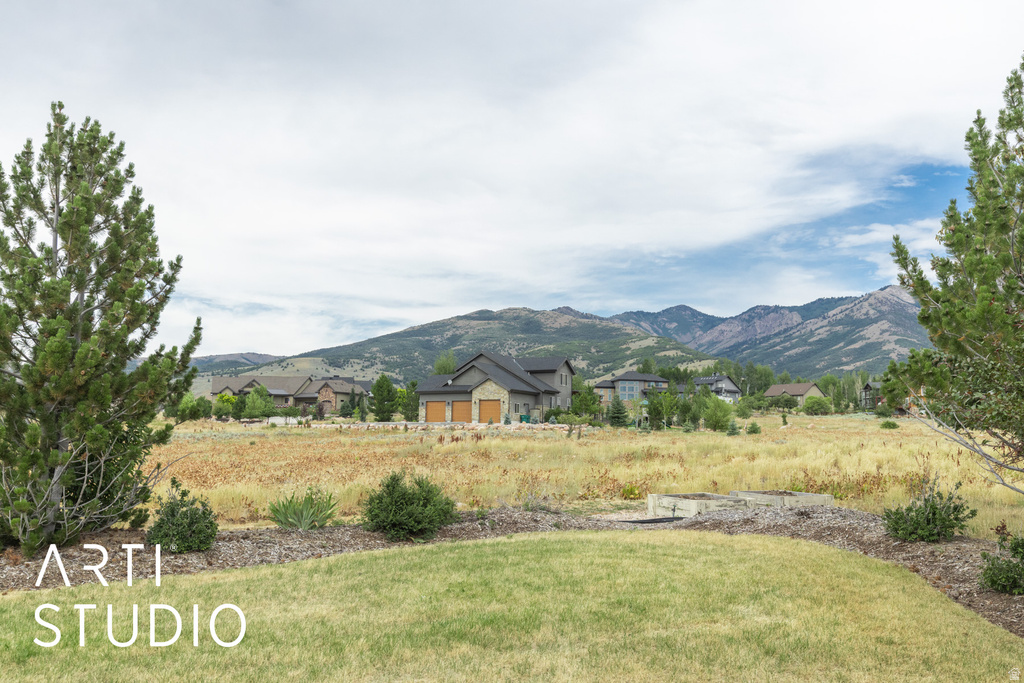3700 N FOOTHILL LN Eden, UT 84310
