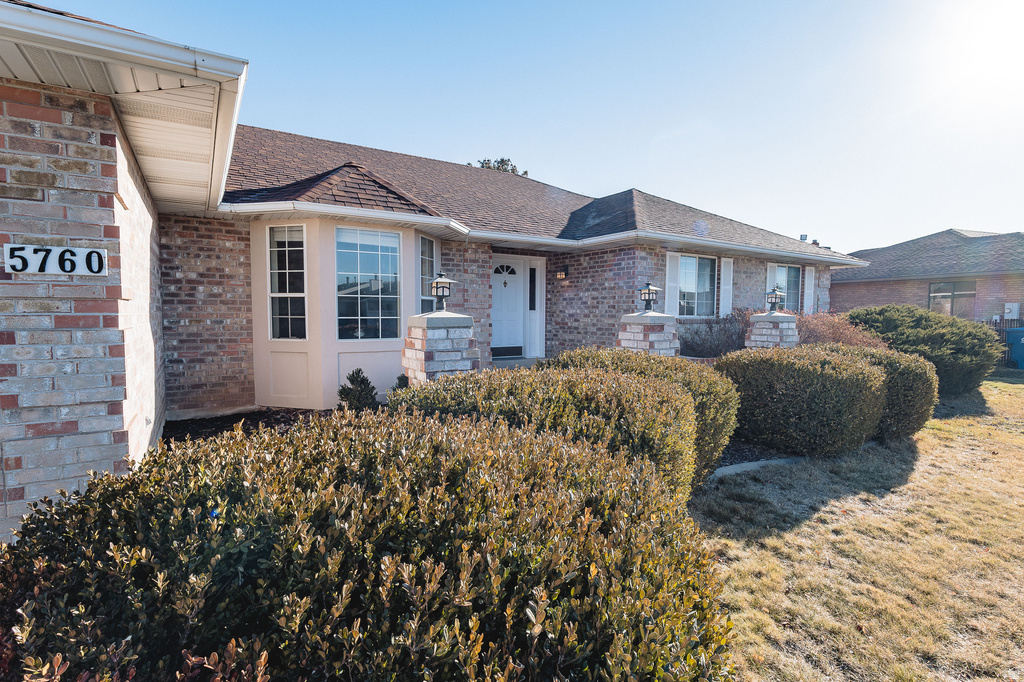 5760 S 1050 E South Ogden, UT 84405