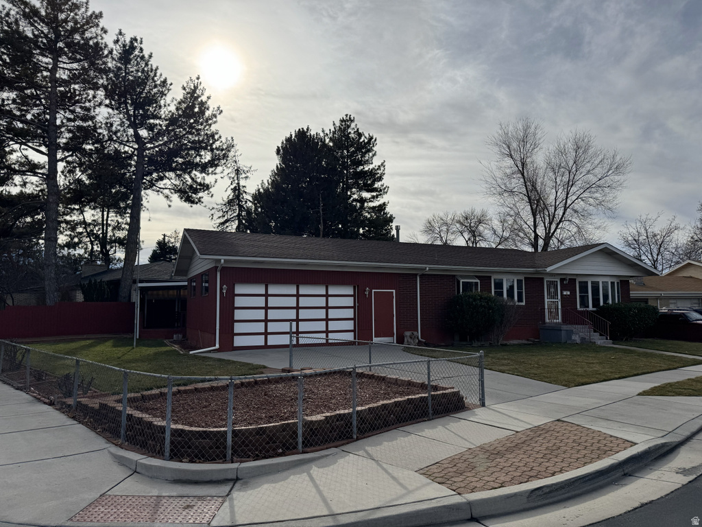 1098 E LORI WAY Murray, UT 84117