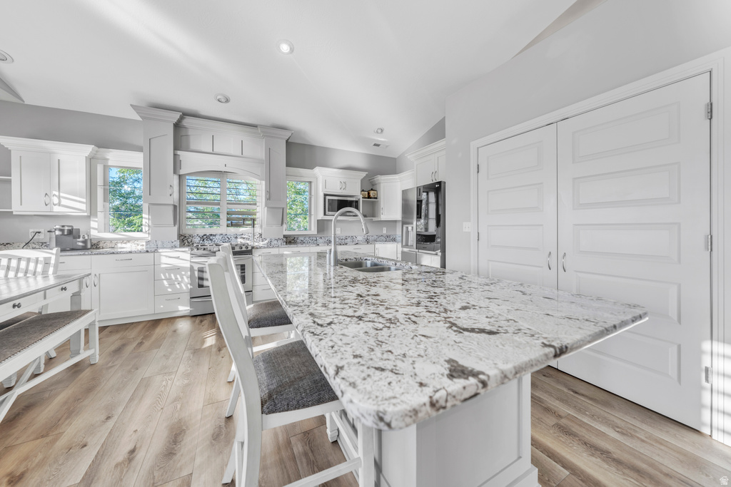 1256 UPLAND DR Tooele, UT 84074