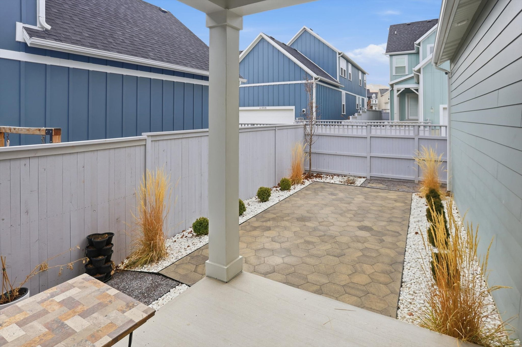 11754 S SILVER POND DR South Jordan, UT 84009