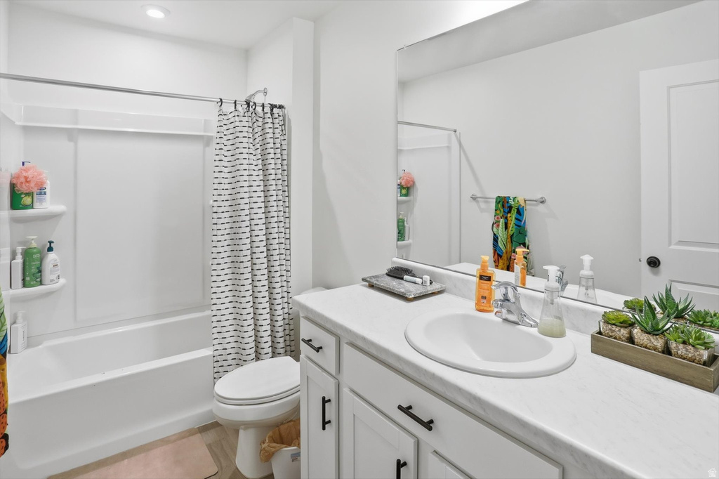 11754 S SILVER POND DR South Jordan, UT 84009