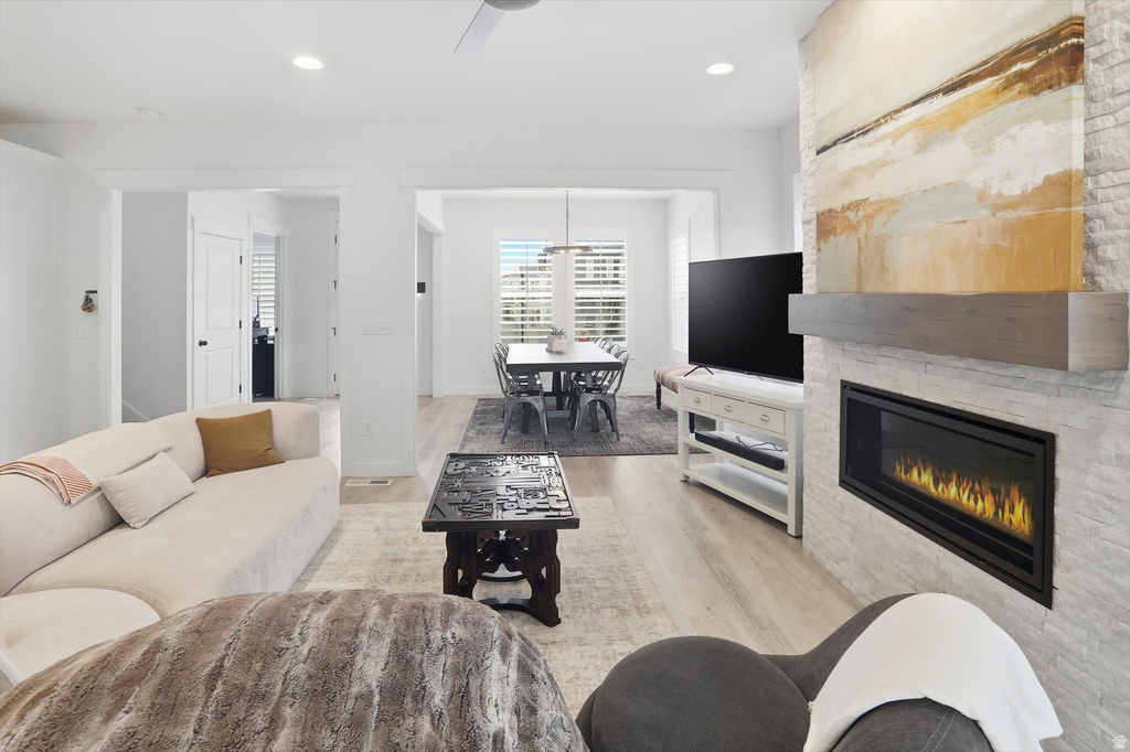 11754 S SILVER POND DR South Jordan, UT 84009