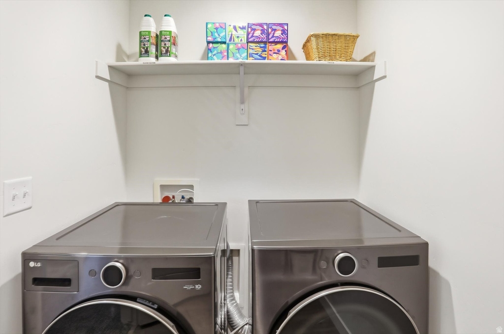 11754 S SILVER POND DR South Jordan, UT 84009