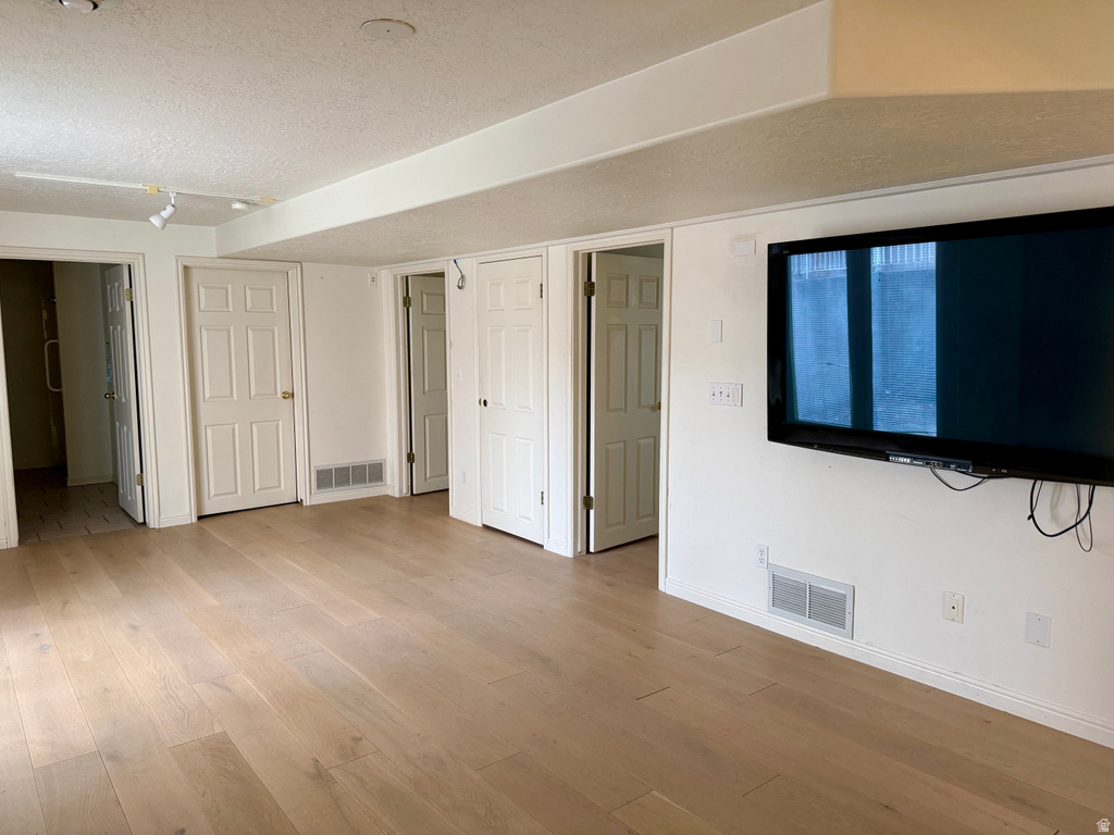 2077 S 1575 W Syracuse, UT 84075