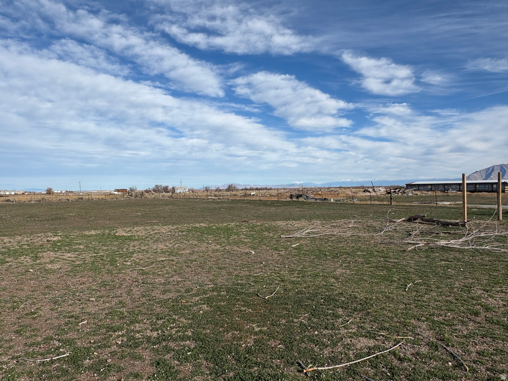 231 E NORTH ST Grantsville, UT 84029