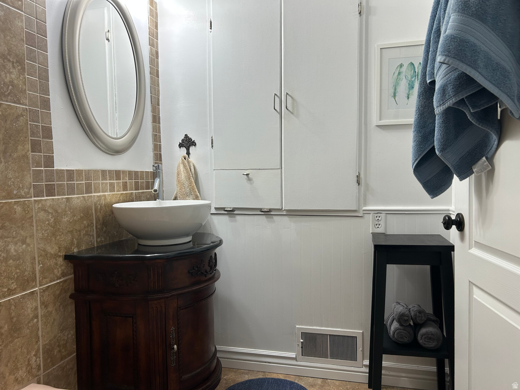 2537 S TAYLOR AVE Ogden, UT 84401