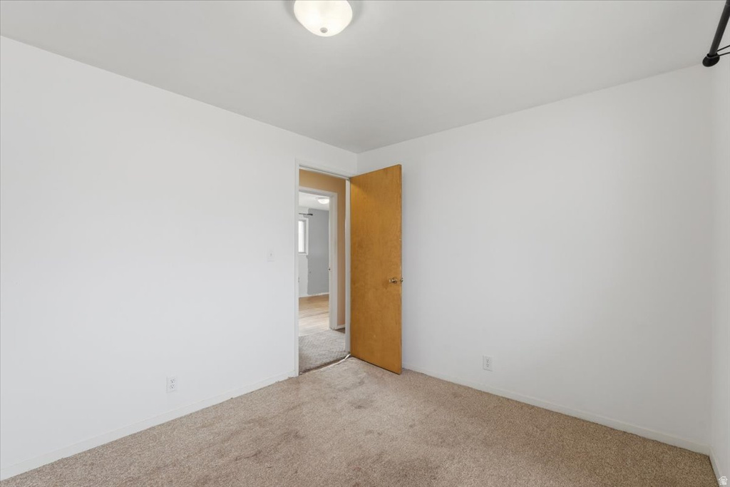191 W 2300 N Sunset, UT 84015