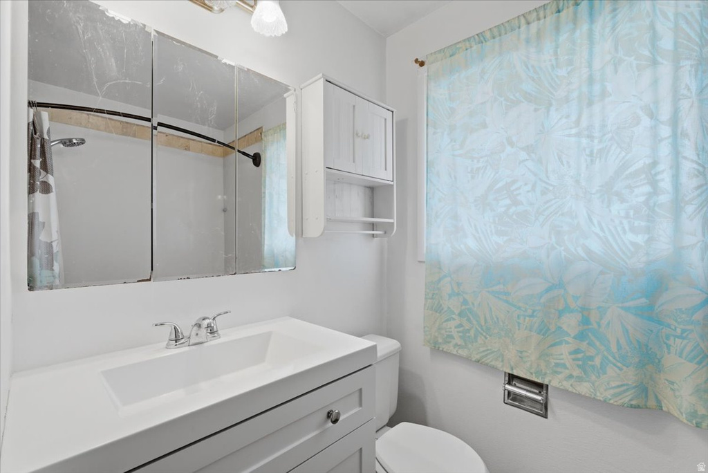 191 W 2300 N Sunset, UT 84015