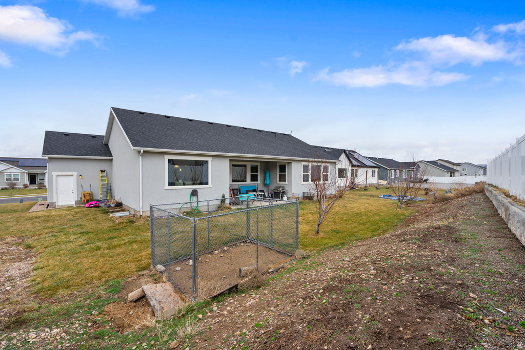 1155 S RED BARN DR Santaquin, UT 84655