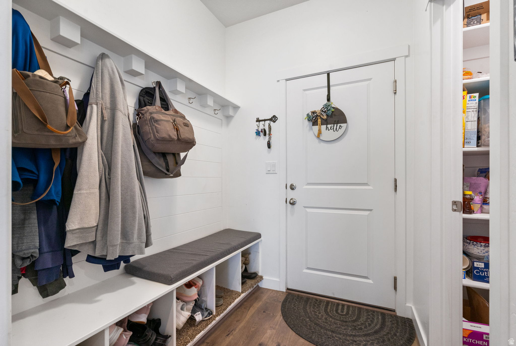 1155 S RED BARN DR Santaquin, UT 84655