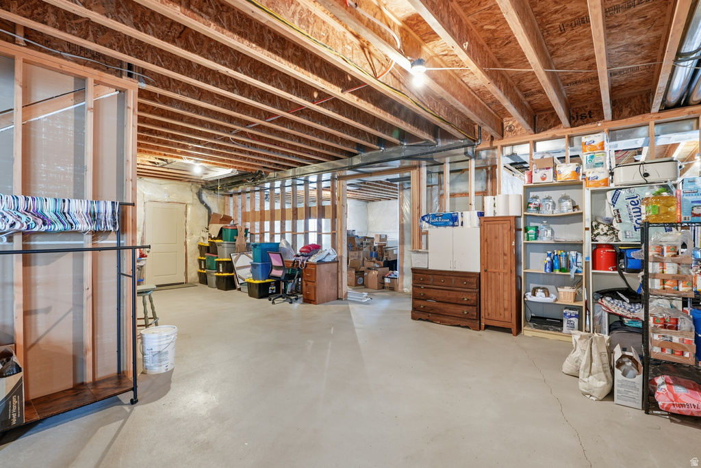 1155 S RED BARN DR Santaquin, UT 84655