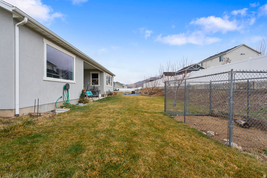 1155 S RED BARN DR Santaquin, UT 84655