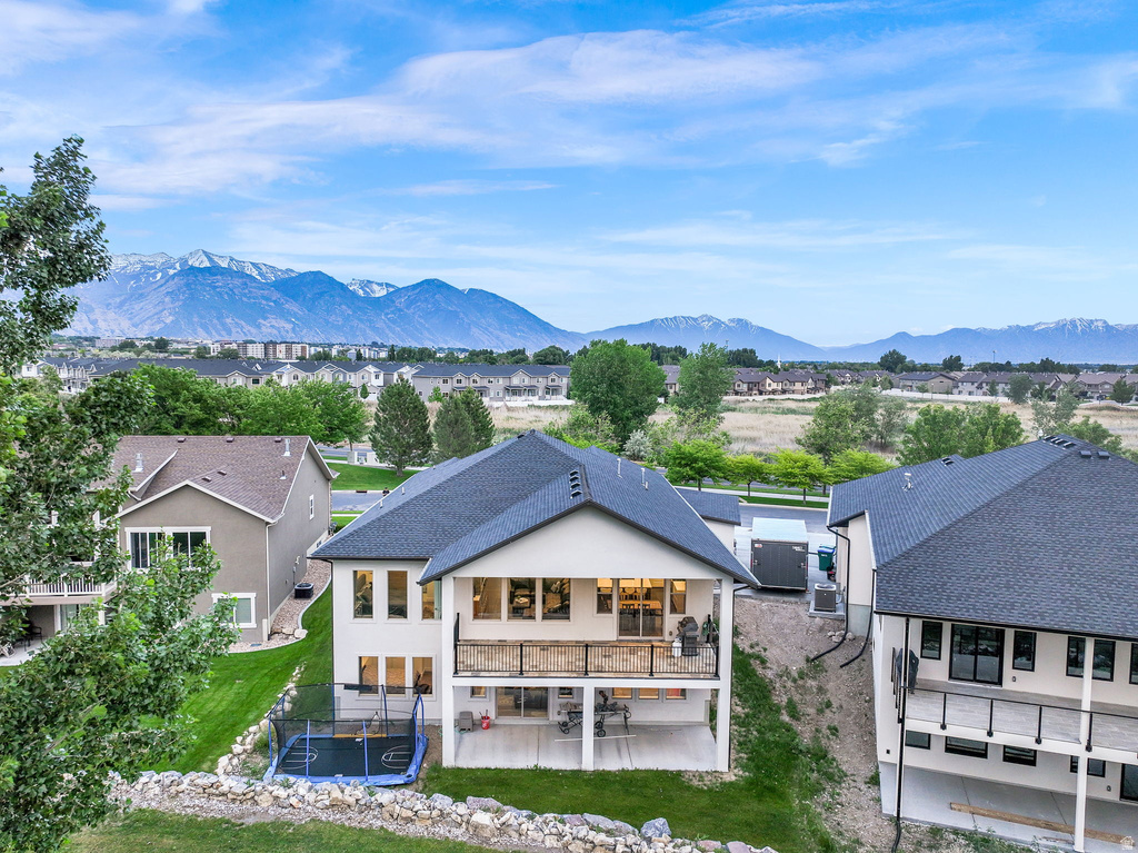 672 S 1920 W Orem, UT 84059