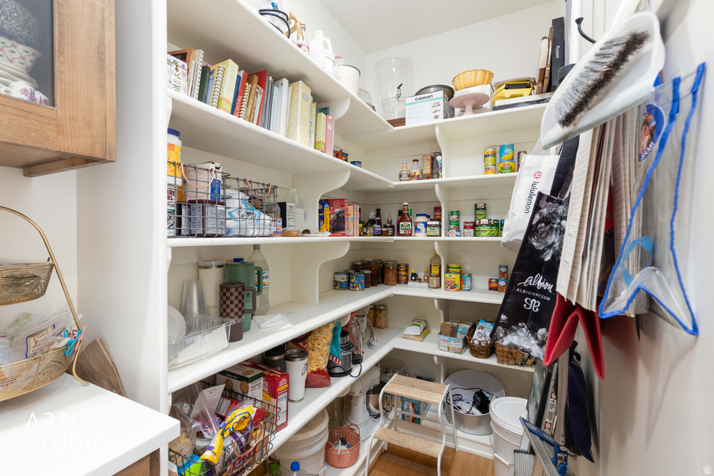 342 W CLARK CIR Farmington, UT 84025