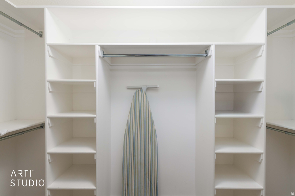 342 W CLARK CIR Farmington, UT 84025