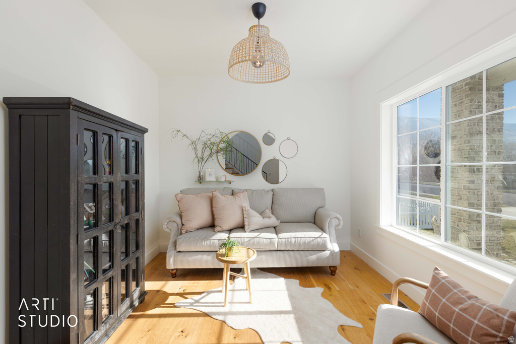 342 W CLARK CIR Farmington, UT 84025