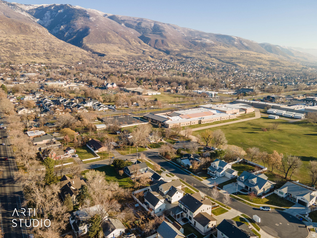 342 W CLARK CIR Farmington, UT 84025