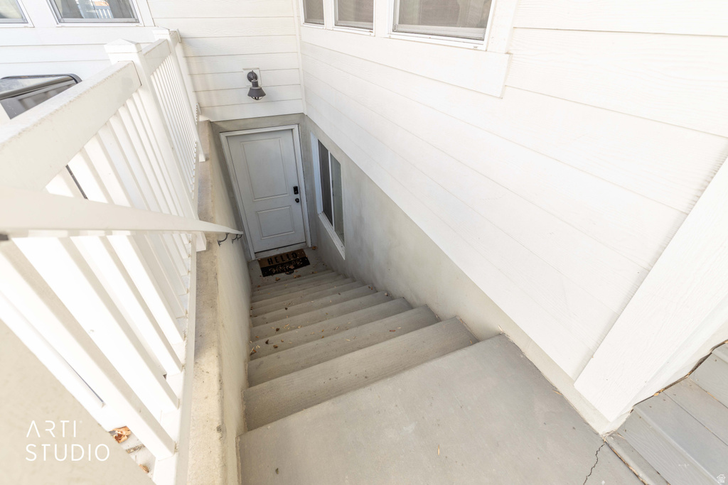 342 W CLARK CIR Farmington, UT 84025