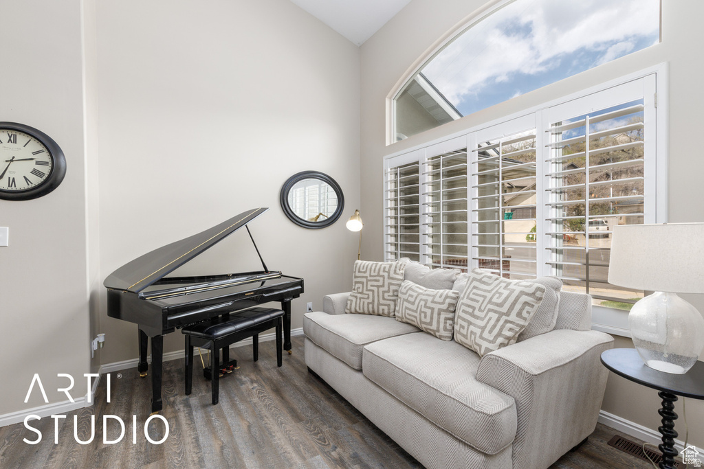 1907 N BRIDGE CT Layton, UT 84040