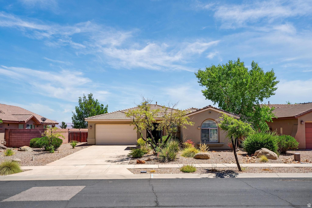 2602 E SPRING CANYON DRIVE Washington, UT 84780