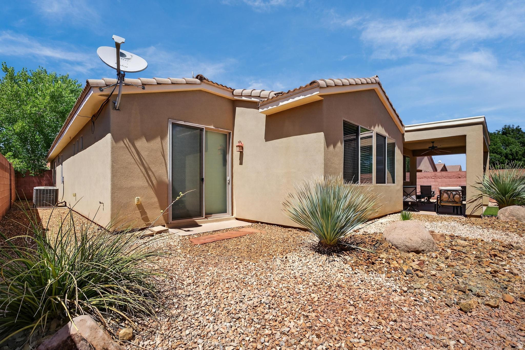 2602 E SPRING CANYON DRIVE Washington, UT 84780