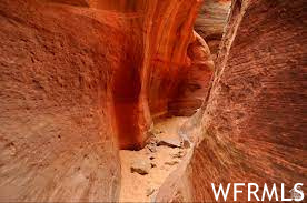 421 E WHITE SANDS WAY #D Orderville, UT 84758