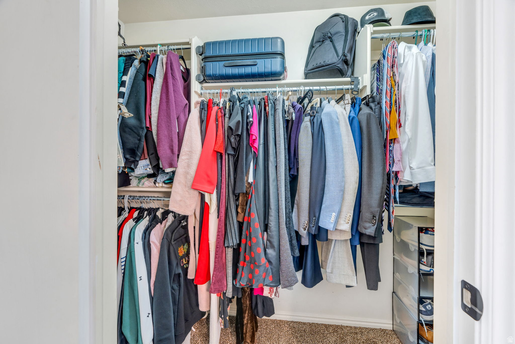 943 E 3400 N Layton, UT 84040